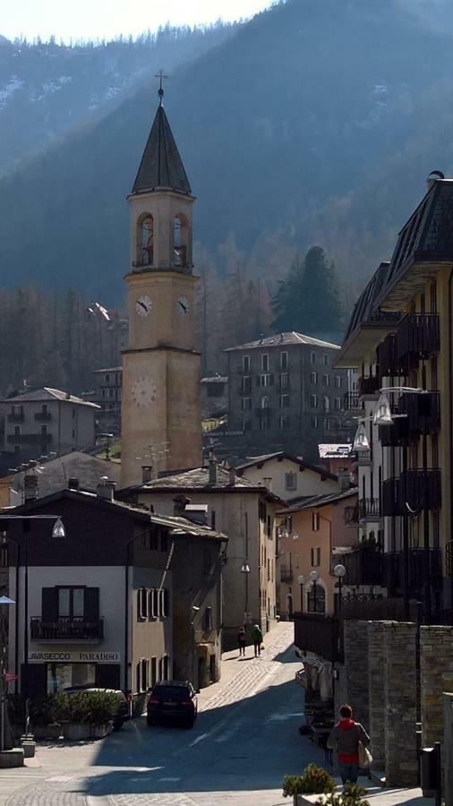 Grazioso Monolocale A Pochi Passi Dal Centro Cittadino Apartment Chiesa in Valmalenco Bagian luar foto